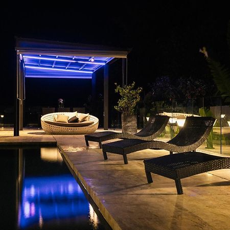 Villa Obsidian, With Staff, Sea View And Walk To Choeng Mon Beach Exterior photo